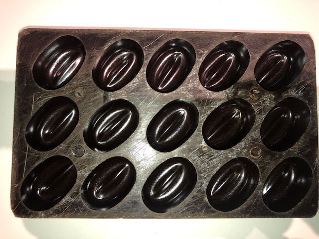 Moule a chocolate bakelite pralines (4)