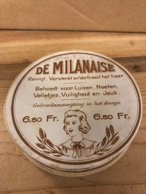 De Milanaise, oud doosje luizenpoeder