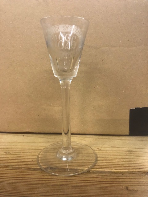 Vintage jeneverglas 1826 Montegnée