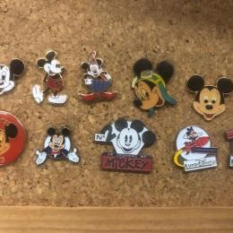 10 pins Mickey Mouse, Disney (lot C)