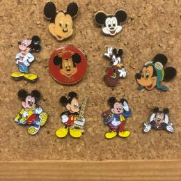 Lot de 10 pins Mickey Mouse, Disney (Lot I)