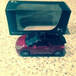Norev citroën 1/64 , DS3 Cabrio rood, Mint in box, 3 inch