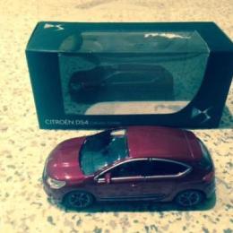 Norev citroën 1/64 , DS4 2012, Mint in box, 3 inch